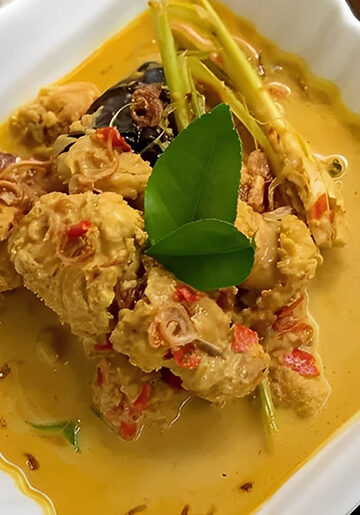 telur ikan masak kuning